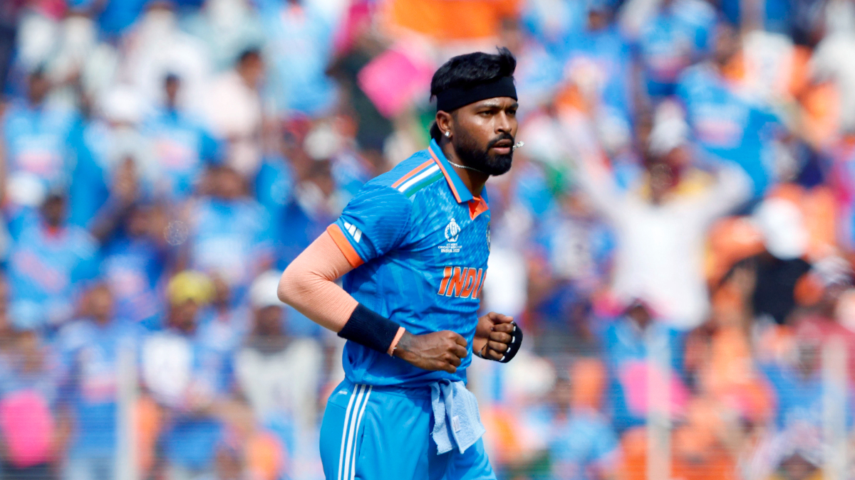 Hardik Pandya makes a comeback to professional cricket through participation in the DY Patil T20 Cup