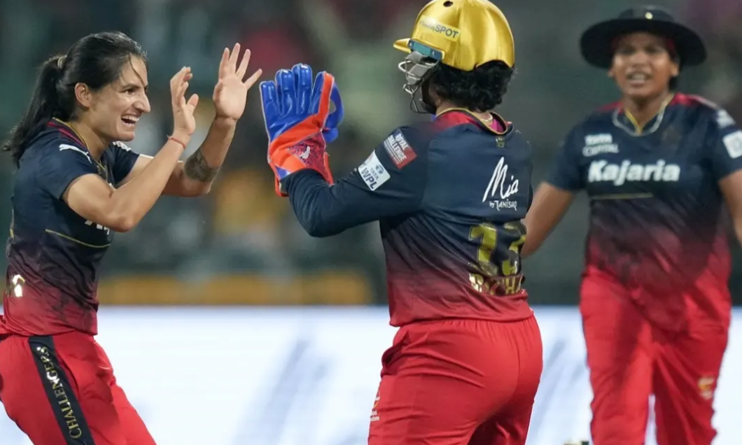 RCB Secures Dominant Victory Behind Renuka and Molineux