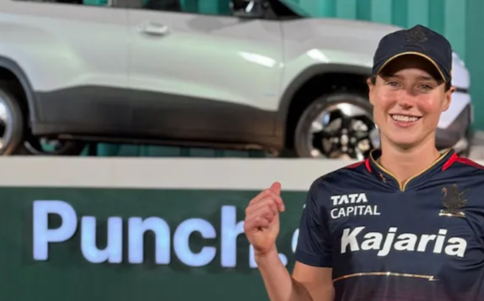 Ellyse Perry of RCB smashes sponsor car window with massive six in WPL 2024 match