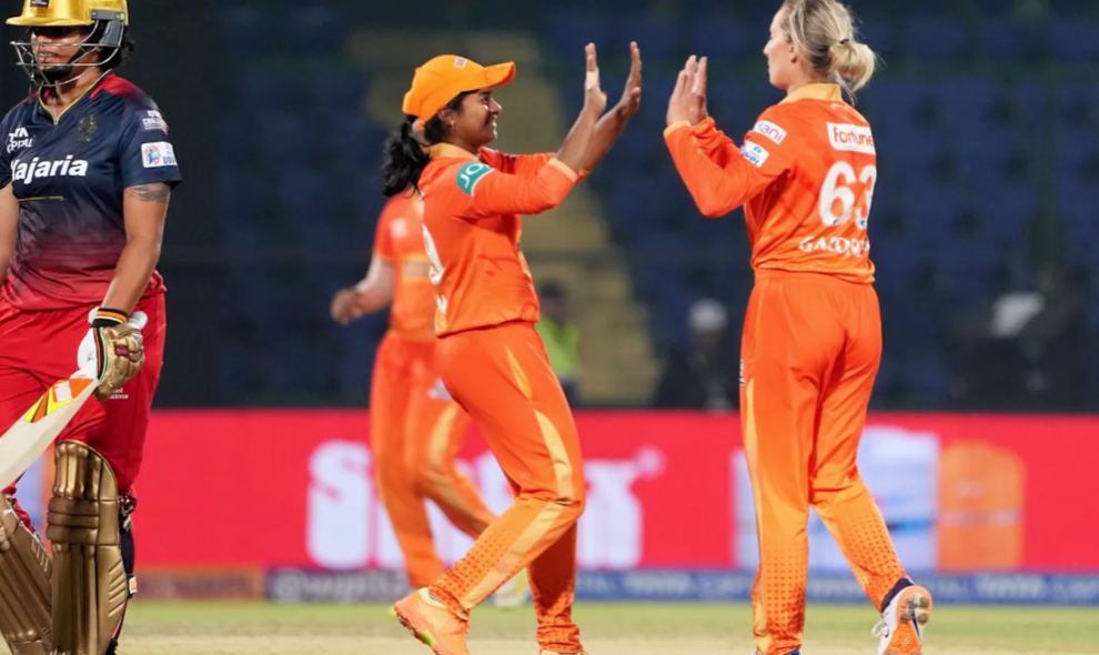 Gujarat Giants Secure Maiden Victory in WPL Season