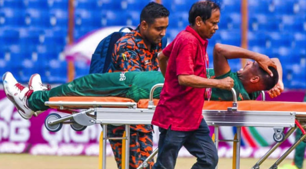 Mustafizur' Good News for CSK: Mustafizur Rahman Joins MS Dhoni & Team After Recovering from Serious Injury