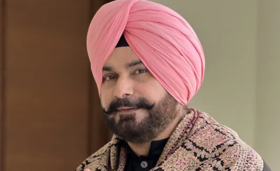 Star signs legendary commentator Navjot Singh Sidhu for IPL 2024, emphasizing the importance of hope in cricket