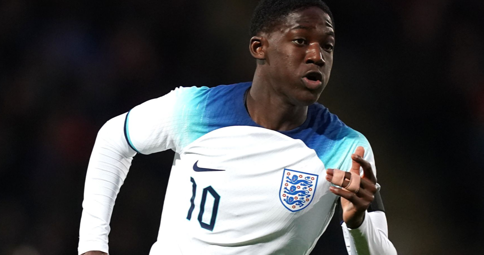 Young midfielder Kobbie Mainoo called up for England squad by Manchester United