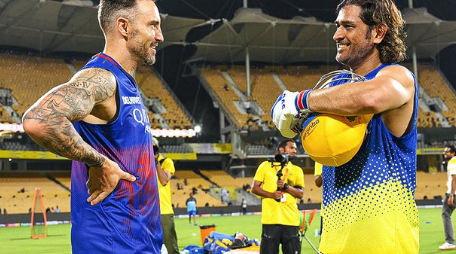 IPL 2024: Dhoni and Faf du Plessis share touching moment before CSK vs RCB match