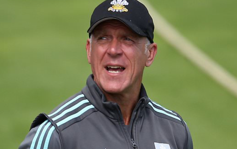 Alec Stewart to leave Surrey cricket director role after 11 years with pride