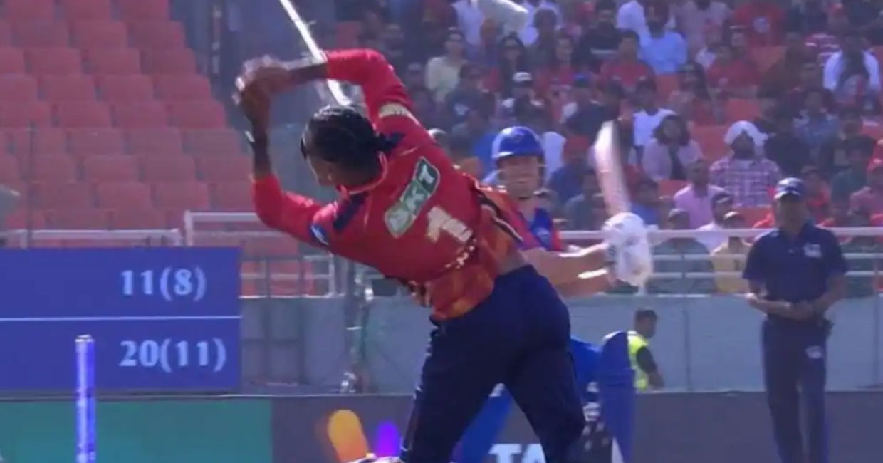[Watch] Arshdeep Singh strikes back by dismissing Mitchell Marsh after conceding a six