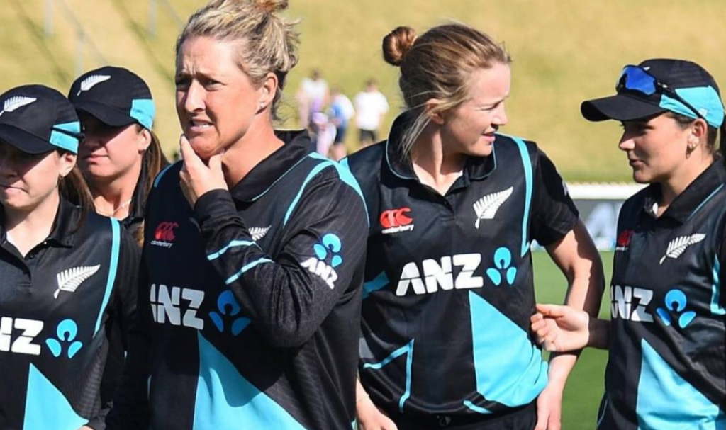 Sophie Devine Out of Fifth T20I Against England Due to Quad Injury