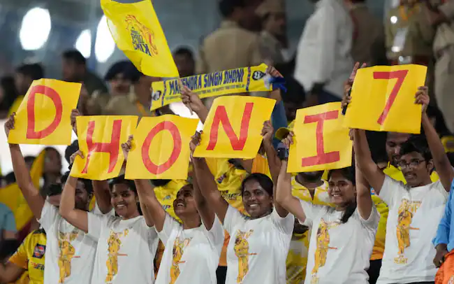 CSK Fan's Chair Stolen in Hyderabad, Seeks Refund