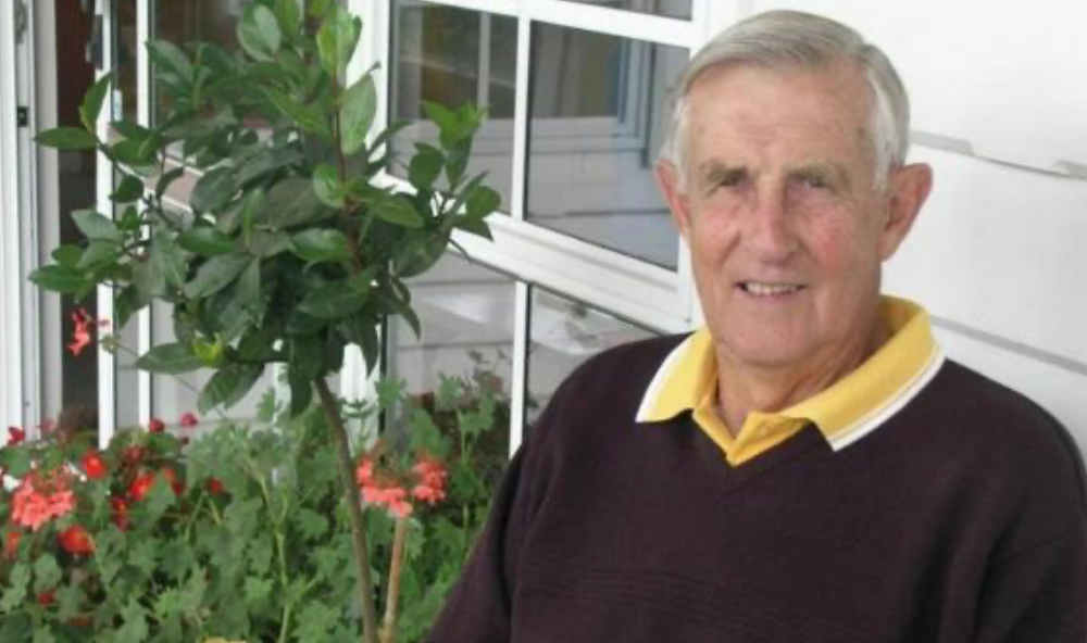 New Zealand cricketer Jack Alabaster dies at age 93