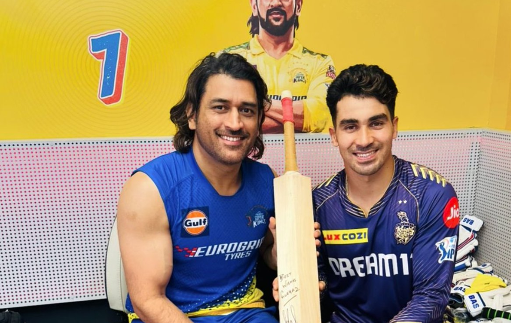 MS Dhoni Gives Signed Bat to Afghanistan's Gurbaz After CSK-KKR IPL Match