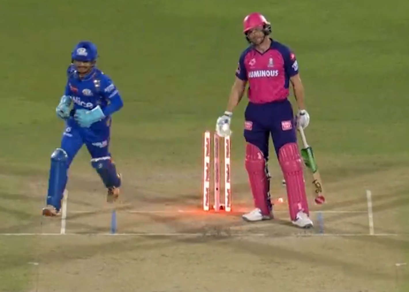 Watch: Jos Buttler Bowled by Chawla's Fiery Googly in MI Match