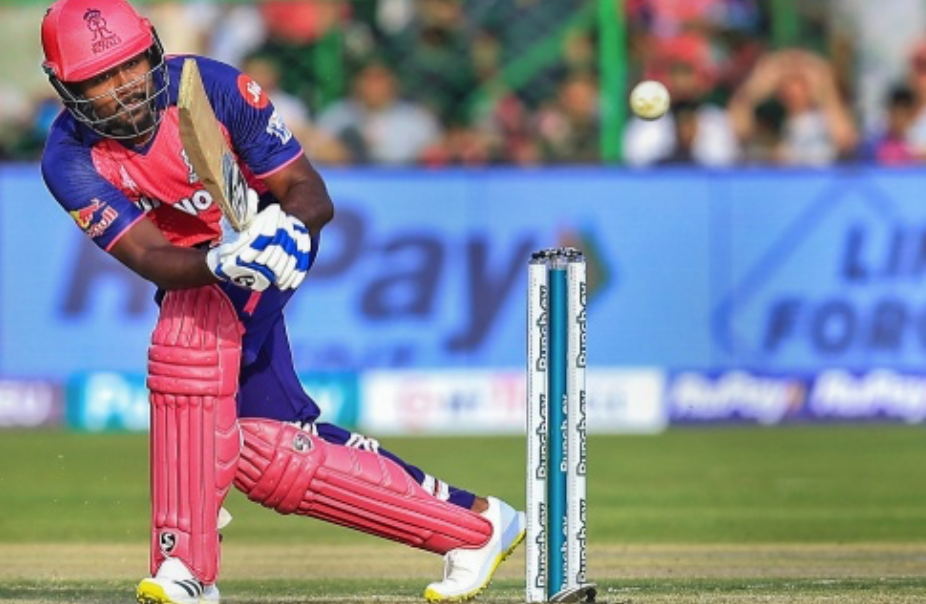 Aaron Finch praises Sanju Samson's ability to lead well after RR's great victory against Mumbai Indians.