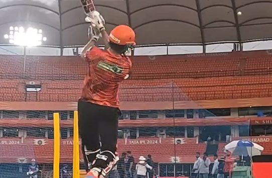 [Watch] SRH's Rising Star Nitish Reddy Practices Helicopter Shot Before Facing RCB