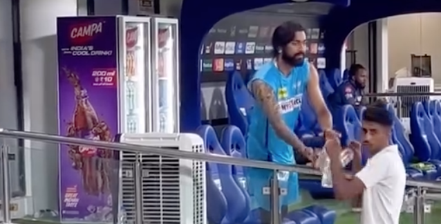[Watch] Krunal Pandya Shares Water with CSK Fans at Chepauk