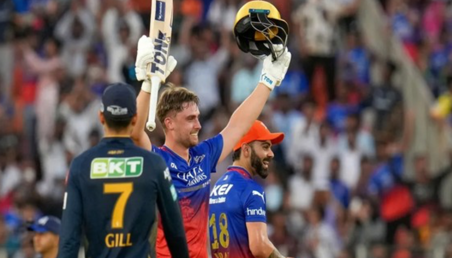 Watch Will Jacks' Quick Fifty Turn Into Century