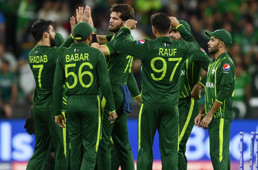 Pakistani Cricketers Enjoy Bull Riding Together Before T20 World Cup Match