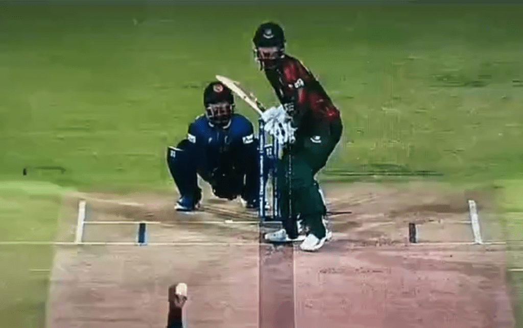 Litton Das Takes the 'Worst DRS Decision of T20 World Cup' After Being Clearly Out LBW to Hasaranga