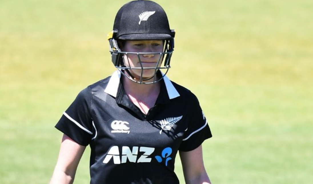 Lauren Down Rejoins New Zealand's Central Contracts