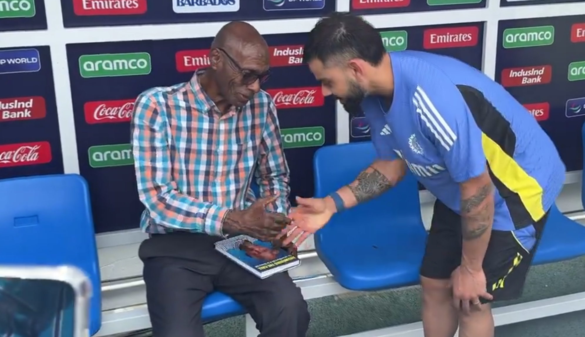 WI Legend Wesley Hall Meets Virat Kohli and Gifts Him His Book