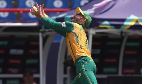 [Watch] Markram's Stunning Backward Running Catch to Dismiss Harry Brook