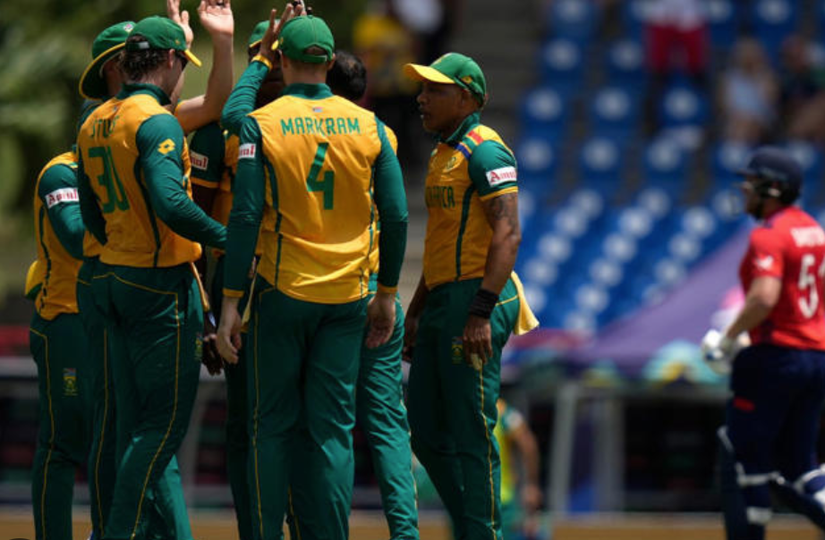 [Watch] Markram's Stunning Backward Running Catch to Dismiss Harry Brook