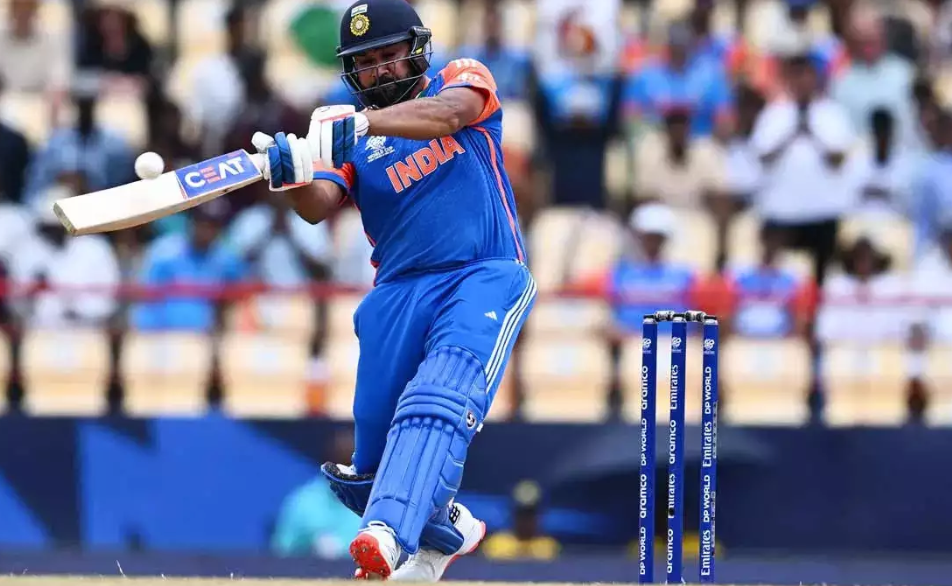Rohit Sharma's 92 Ends with Starc's Yorker