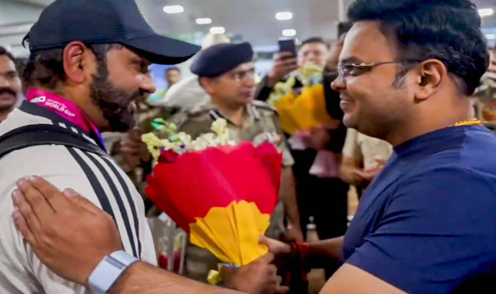 Rohit Sharma and the Indian Cricket Team Visit PM Narendra Modi for a Breakfast Meeting