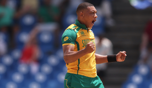 Visa problems prevent Baartman from joining Hampshire for the Blast