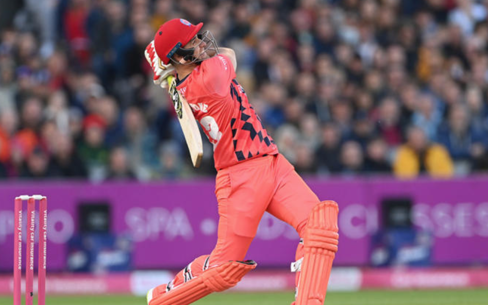 Liam Livingstone and Phil Salt lead Lancashire to an easy win, securing a spot in the quarter-finals