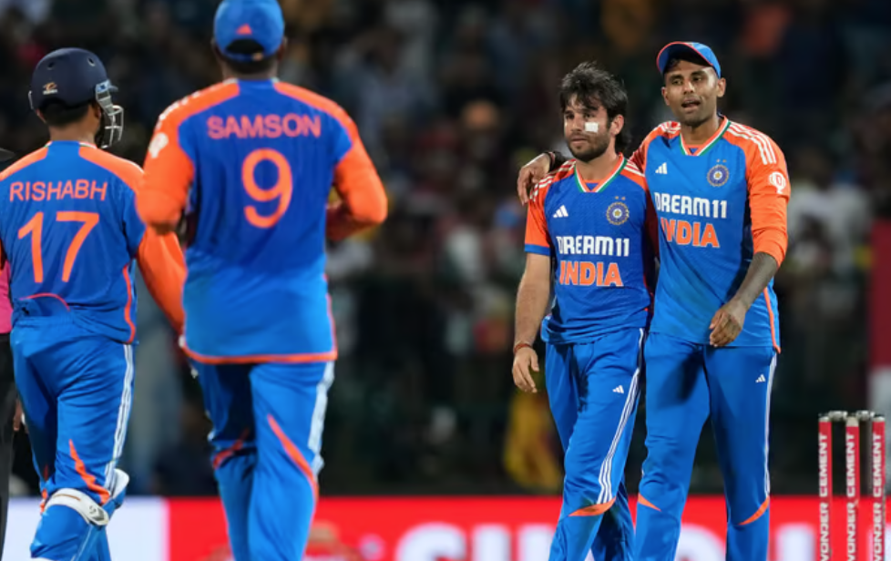 India defeats Sri Lanka by seven wickets in rain-shortened T20 match to win series