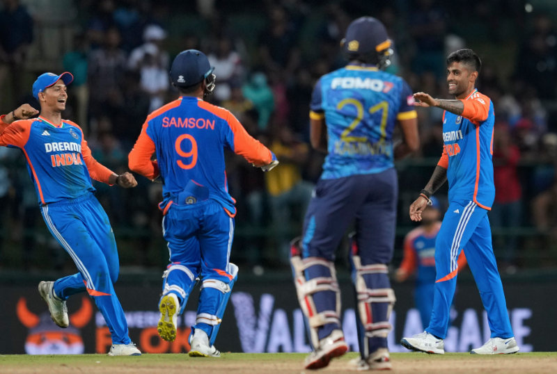 Sri Lanka Adds Theekshana and Chooses to Bat; Pant Returns, Parag Makes Debut for India