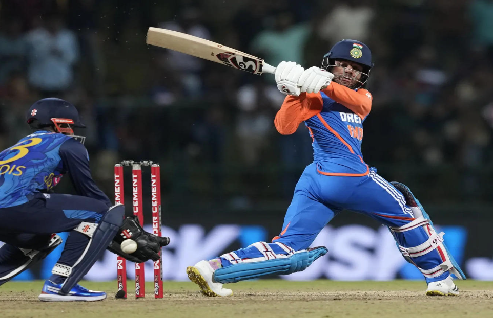 Sri Lanka Adds Theekshana and Chooses to Bat; Pant Returns, Parag Makes Debut for India