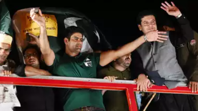 Pakistan Cheers Arshad Nadeem's Historic Gold at Paris 2024 Olympics