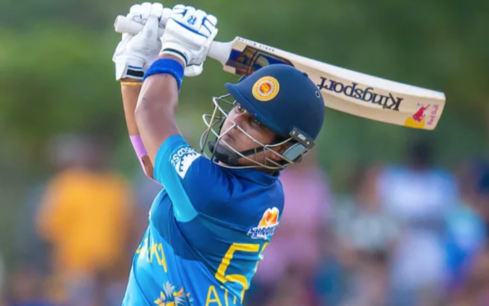 Chamari Athapaththu Joins Sydney Thunder for Three Seasons in WBBL