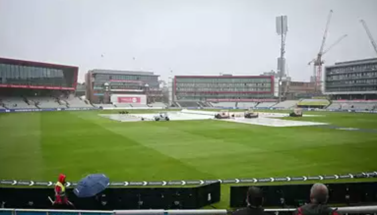 Rain Stops Play on Day 2 of England vs. Sri Lanka 1st Test at Old Trafford; See Weather Update