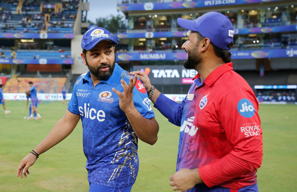 Reports Suggest Rishabh Pant's DC to Reserve 50 Crores for Rohit Sharma in IPL 2025 Auction
