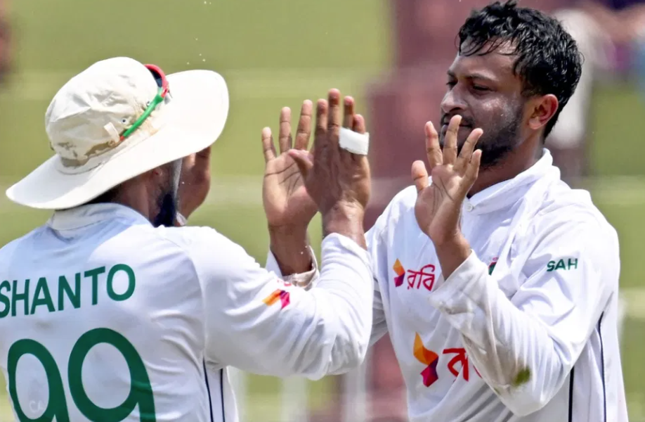 Shakib Al Hasan Becomes Top Left-Arm Spinner in the World After Victory Against Pakistan