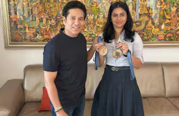 Sachin Tendulkar Meets Paris Olympic Medalist Manu Bhaker