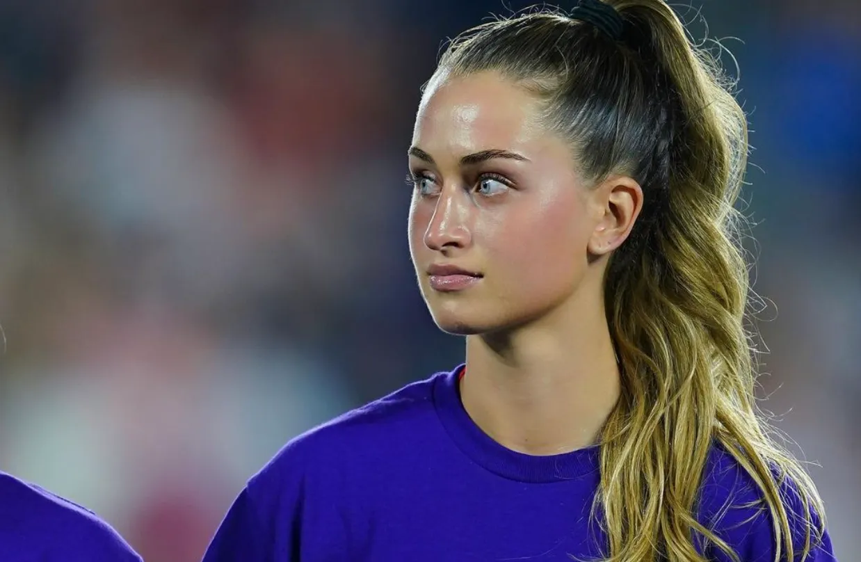 From the Field to the Spotlight: The 10 Hottest Women in Football