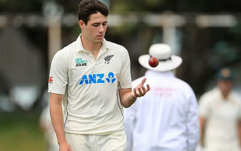 O'Rourke Claims Five as Rain Disrupts New Zealand's Chase of Sri Lanka's Total