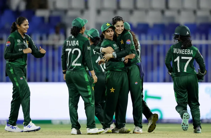 Fatima Sana Shines as Pakistan Edges Past Sri Lanka