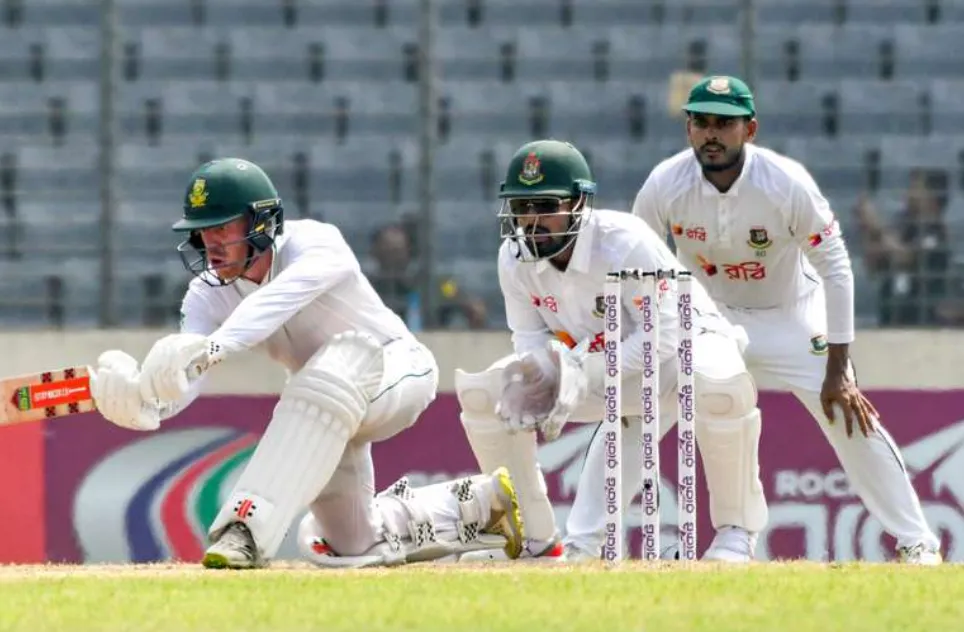 Kyle Verreynne Becomes First South African Wicketkeeper to Score a Test Century in Bangladesh