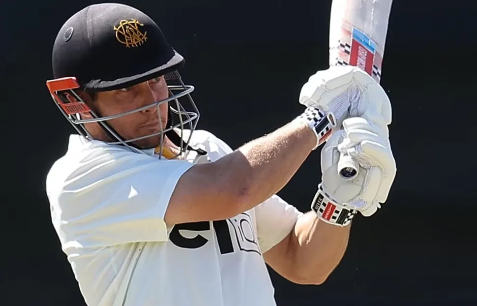 Australian Cricketer Retires Mid-Innings for Child's Birth, Then Returns to Finish His Innings