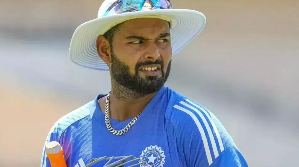 Rishabh Pant Partners with Top Management Consultants for Endorsements