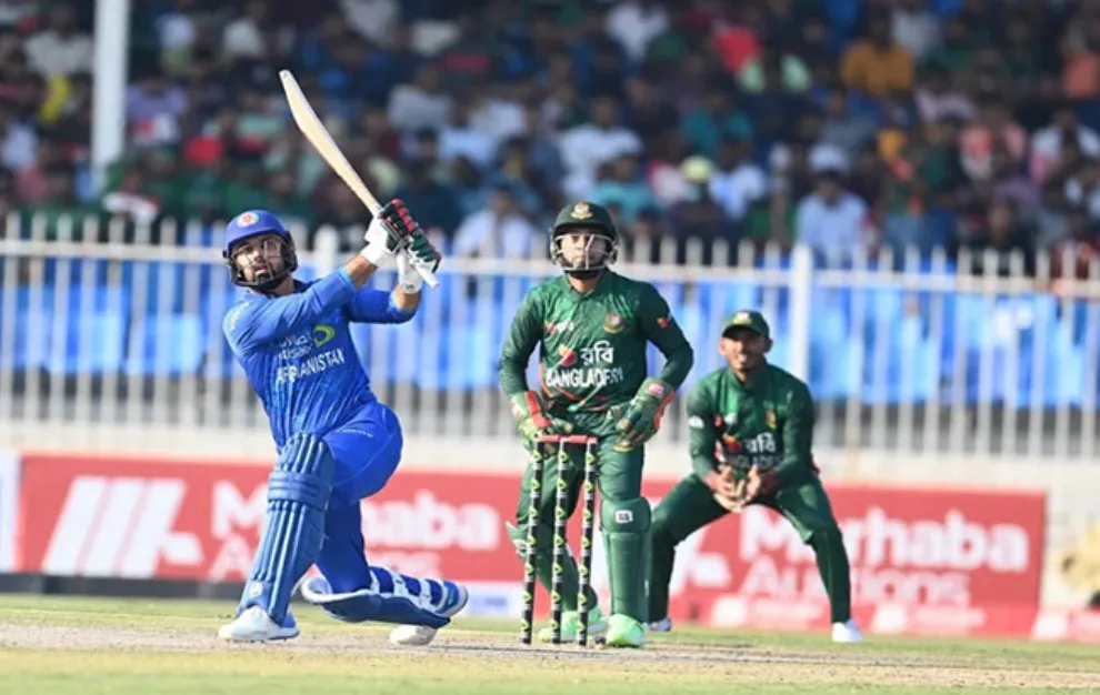 Bangladesh lose 8 wickets for 23 runs as Ghazanfar leads Afghanistan to victory with his spin bowling