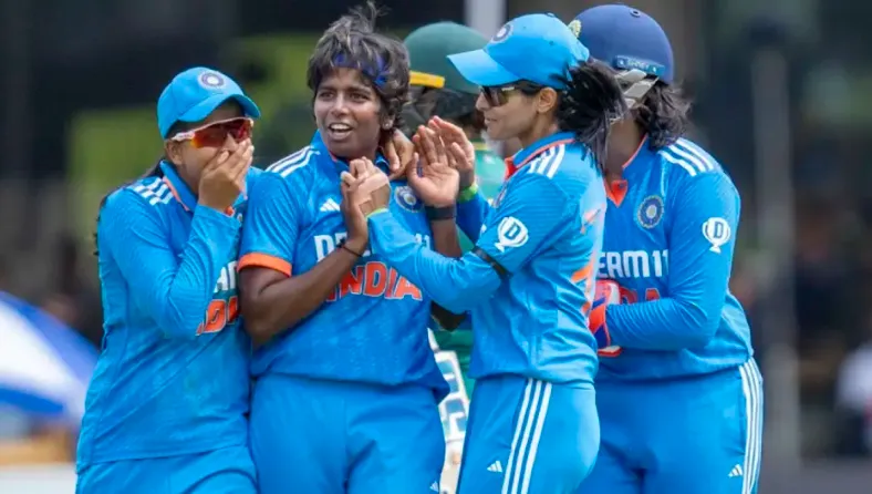 India Bowl First in Series Finale Against Australia at WACA