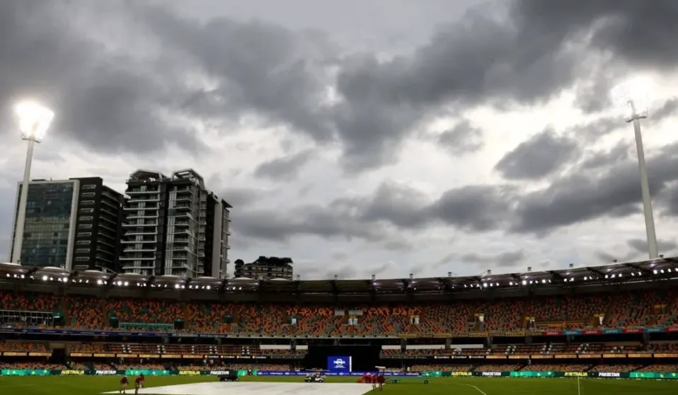 Rain may give India an advantage on the final day in Brisbane