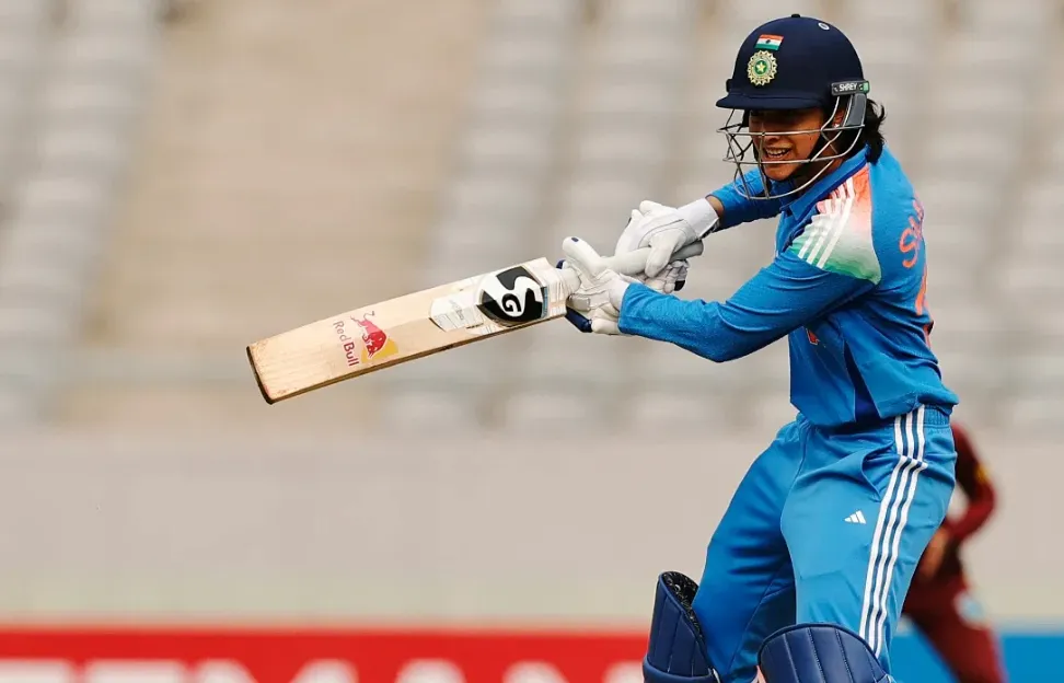 Smriti Mandhana Nears Beth Mooney for Top Spot in Women's T20I Batting Rankings