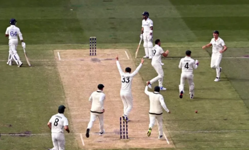Smith's 140 and late wickets put India on the back foot