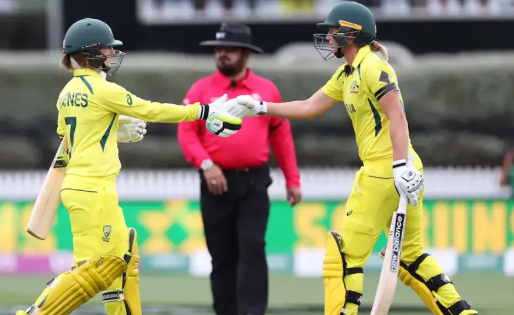 Experienced Australia Takes on Unbeaten South Africa in a Battle of Top Bowling Attacks